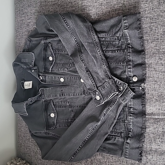 H&M Jackets & Blazers - H&M Denim Jacket